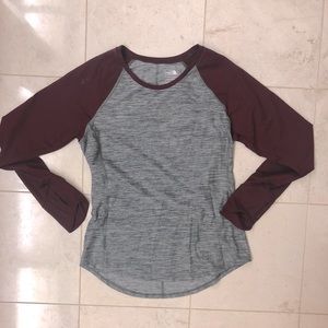 The North Face Womens Flash Dry Long Sleeve